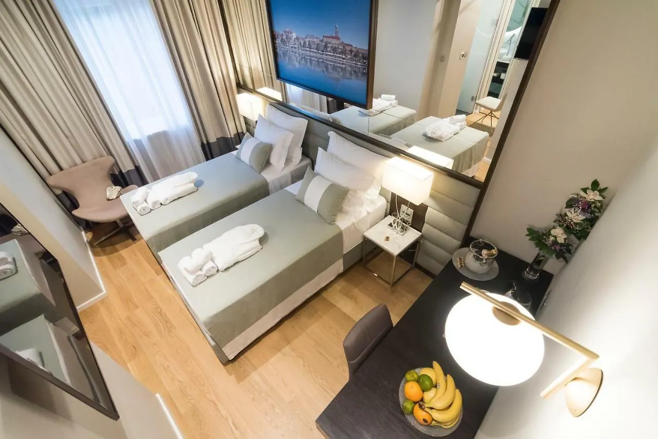 Fortuna Luxury Rooms 1 4*, Split Croatia