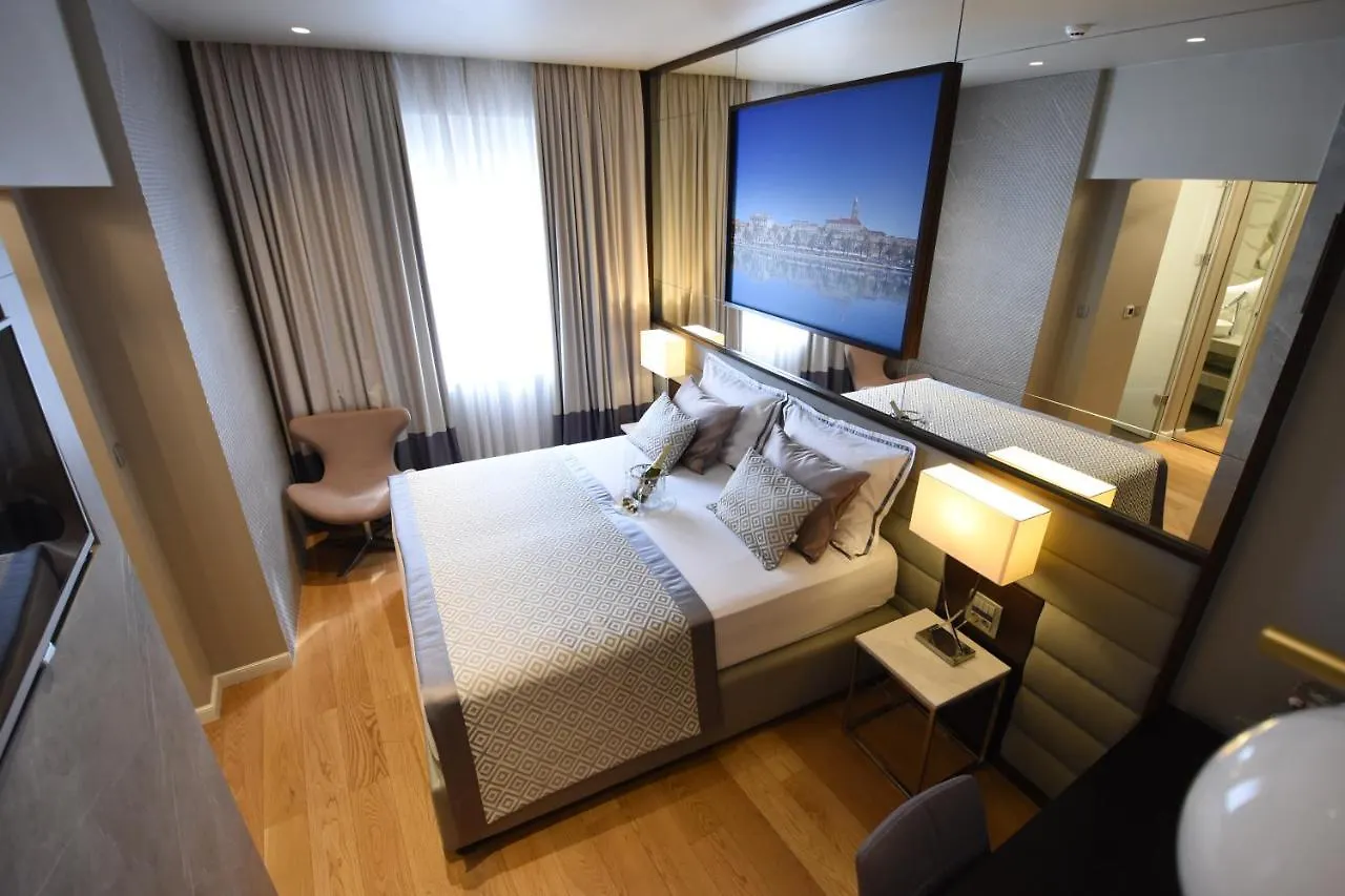 Fortuna Luxury Rooms 1 Split