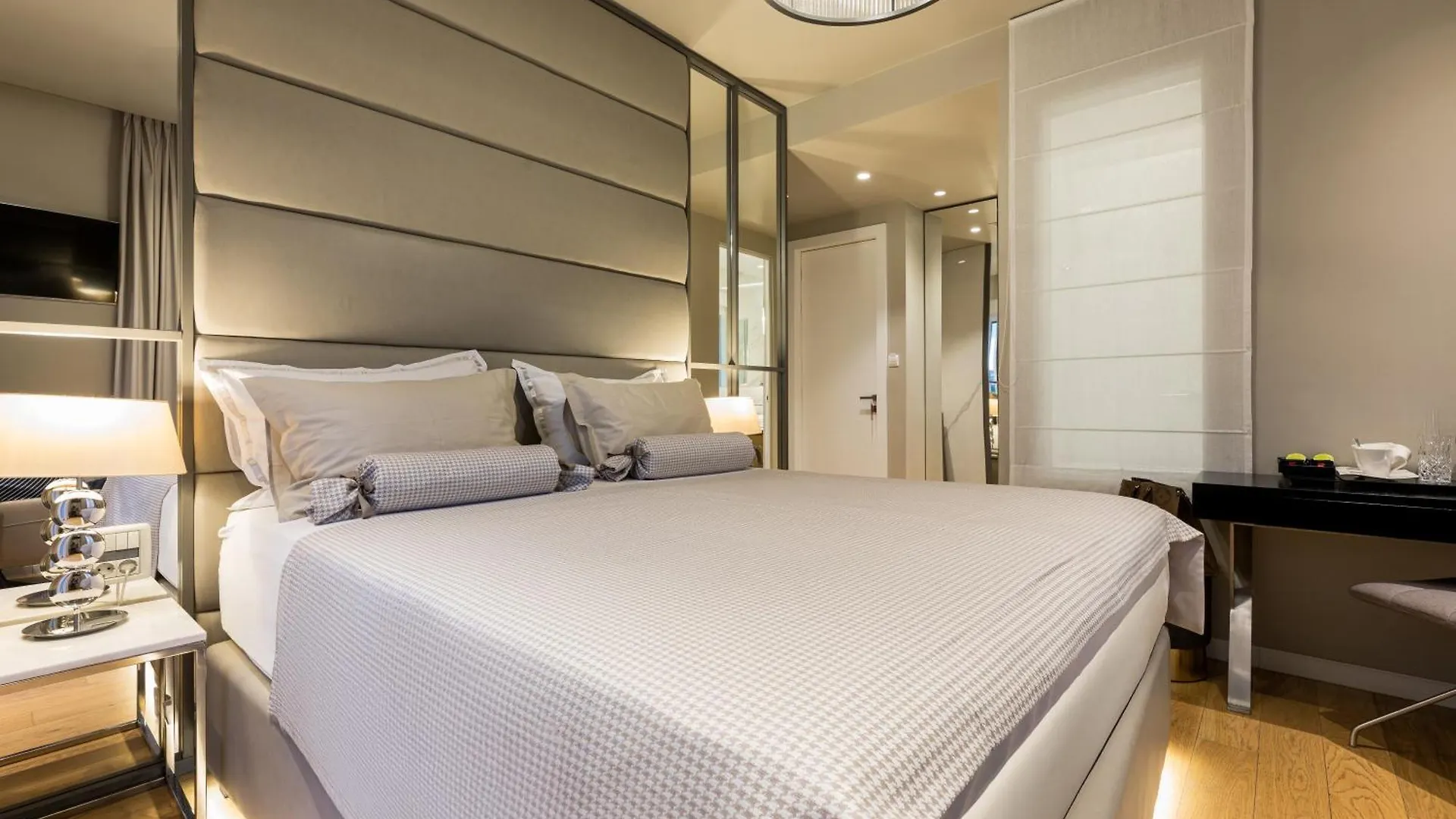 Fortuna Luxury Rooms 1 Split 4*,  Croatia